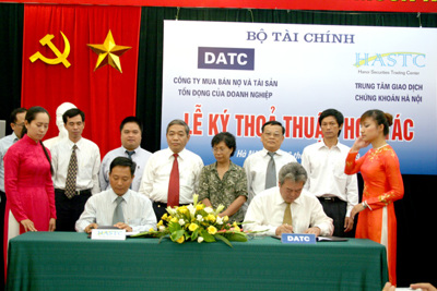 Hoạt động của DATC trong 6 tháng đầu năm:
Ghi nhận nhiều tín hiệu lạc quan 

